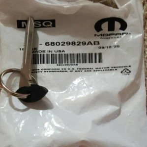 Genuine Mopar Blank Key 68029829AB - Bild 1 von 1