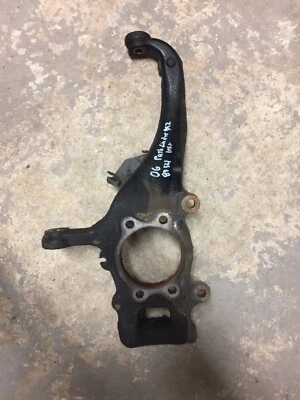 Nissan Pathfinder 2006 4x2 eje delantero izquierdo nudillo Foto 1 de 4