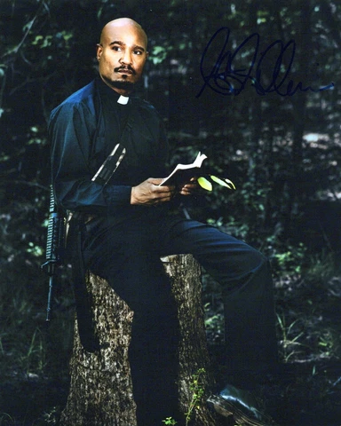 SETH GILLIAM   signed Autograph 20x25 cm "The Walking Dead" In Person Cover