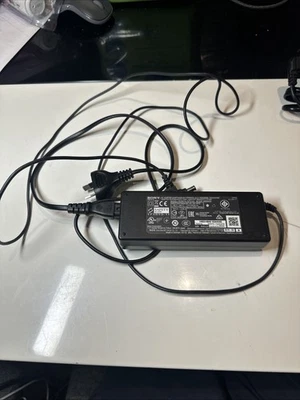 GENUINE SONY BRAVIA CHARGER 19.5V - 3.08A, 60W (ACDP-060S03) - image 1 of 4