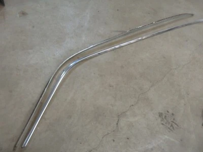 1962 Buick Lesabre 4 door sedan exterior roof drip rail trim molding pieces  Foto 1 de 4