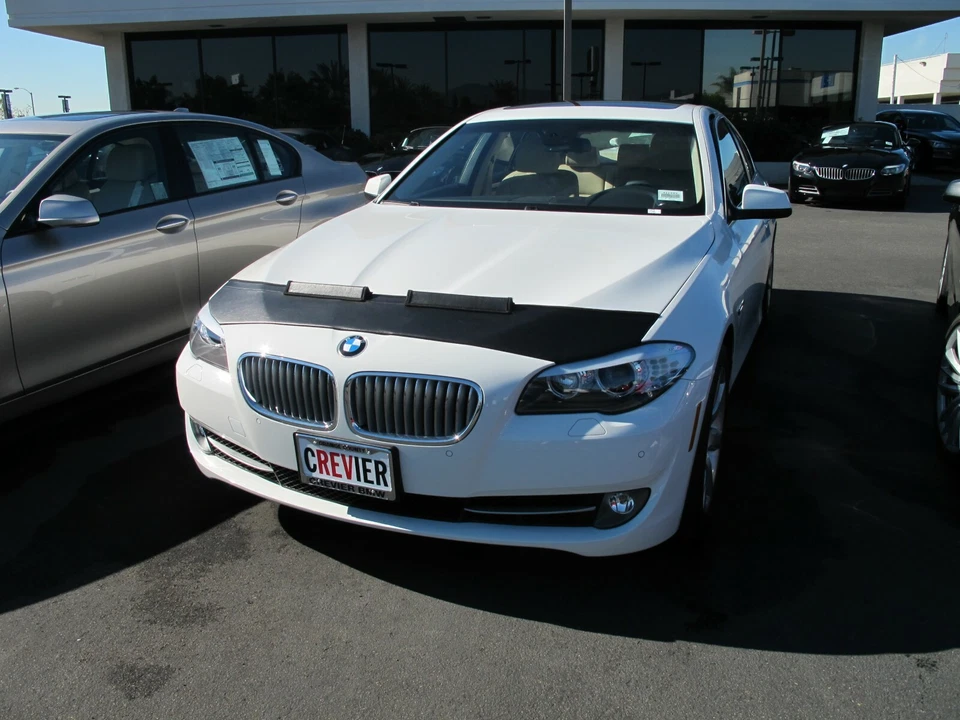 Colgan Custom Sport Hood Bra Mask Fits BMW 528i, 535i, 550i Xdrive 2011-2013 - Image 1 of 1
