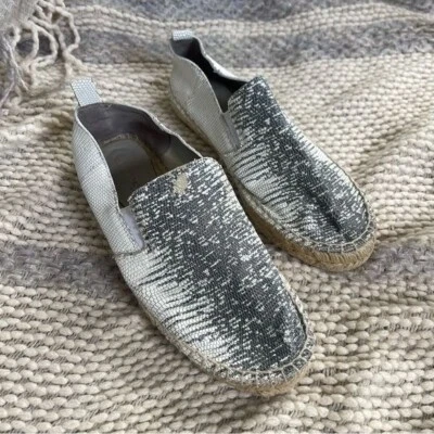 Vince. Robin Reptile Embossed Leather Espadrille Flats White Grey sz 6 Round Toe - Image 1 of 4