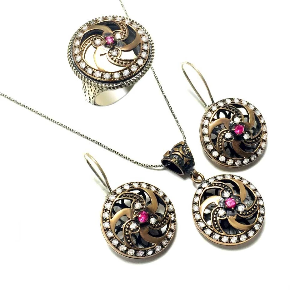 Juego de triple joyería hecho a mano hecho de plata de ley, collar, pendientes, anillo Foto 1 de 1