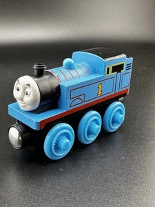 Thomas Il Treno Ferrovia in Legno 2012 Motore Curva di Apprendimento Mattel Epoca - Foto 1 di 8