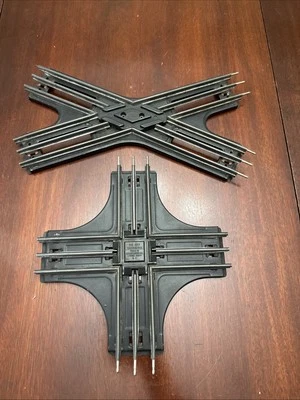 Vintage Lionel Train Tracks Lionel Crossing Tracks Lionel O Gauge Crossing Track - Image 1 of 4