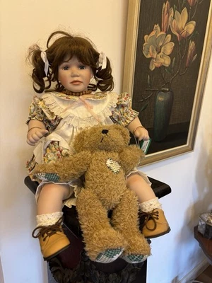 Limitierte Porzellanpuppe ca 60cm hohe Künstlerpuppe Sammlerpuppe, Handgefertigt - Bild 1 von 4