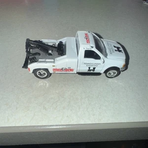Johnny Lightning MONOPOLY Diecast ‘02 Ford F-450 Tow Truck WHITE PENNSYLVANIA RR - Picture 1 of 7