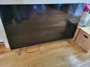 Fernseher Samsung 65 Zoll (Curved) UE65JS9090QXZG - Bild 1 von 2