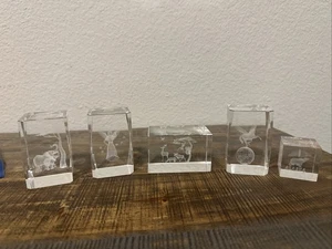 Lote de 5 pisapapeles grabados con láser 3D cubo de vidrio de cristal - Imagen 1 de 11