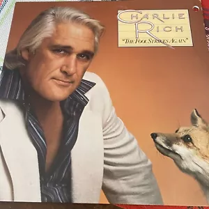 Charlie Rich The Fool Strikes Again Vinyl Record Album 1978 Excellent - Imagen 1 de 4