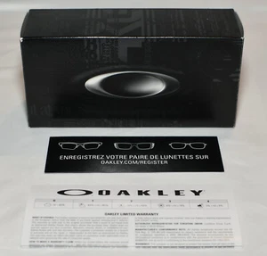Oakley Silver Sunglasses BOX ONLY Frame Matte Black Lens Grey 009262 5718 926201 - Picture 1 of 4