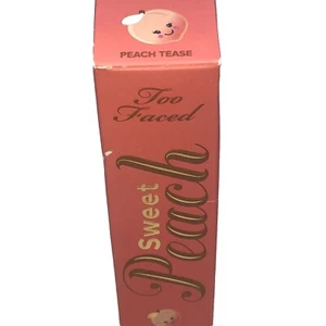 Too Faced Sweet Peach Creamy Peach Lip Gloss PEACH TEASE Full Size BNIB - Picture 1 of 4