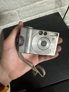 Canon PowerShot S110 Silver 1.5" LCD 2.1MP 2x Optical Zoom Digital Elph Read - Picture 1 of 6