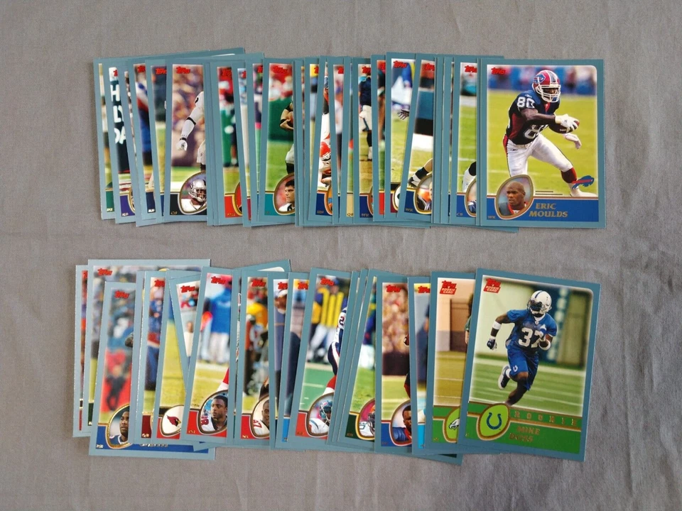 2003 Topps Football - - - Pick A Card - - - Complete a Set - Image 1 of 1