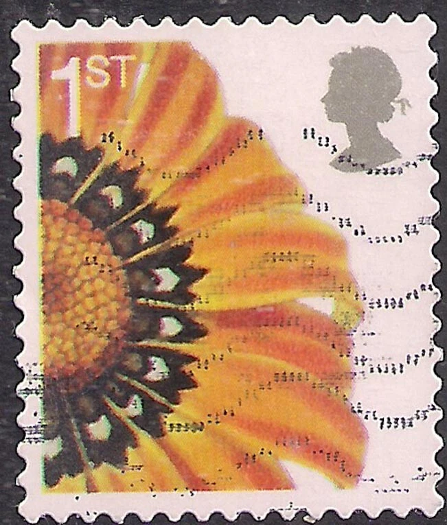 GB 2005 QE2 1st Smilers Gazania Splenden Flower used SG 2567 ( R799 ) - Image 1 of 1