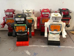 Vintage Besford Battery Operated Space Robot 1970s Bump N Go + Talking Robot - Picture 1 of 24