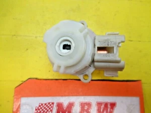 IGNITION SWITCH for MR2 SPYDER MATRIX RAV4 CELICA ECHO COROLLA SCION XA XB - Picture 1 of 5