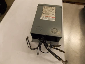 Square D 1S43F General Purpose Transformer 1KVA  #3  U5 - Picture 1 of 7