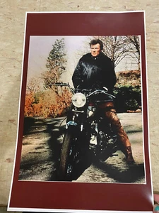 Póster publicitario vintage de motocicleta Triumph C361 - Imagen 1 de 1