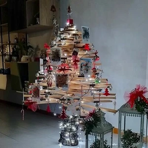 Albero di natale in legno - Foto 1 di 5