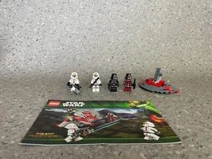 LEGO ® Star Wars 75001 Republic Troopers vs. Sith Troopers - Picture 1 of 6