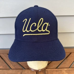 Cappello Berretto Vintage UCLA Bruins Snap Back Taglia Unica Specialità Sportive Scritta anni 90 - Foto 1 di 9