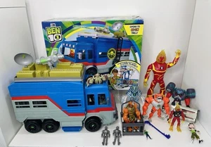 Camión transformador Ben 10 con cubo de óxido y figura con caja y manual - Imagen 1 de 24