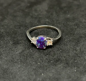 925 Sterling CZ lila Opal Ring 7,2 mm Gr. 7 - 1,45 g - Bild 1 von 2