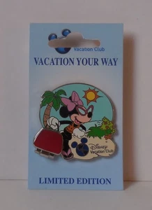 Disney pin Disney Vacation Club Vacation Your Way 2012 Minnie Mouse LE2500 - Picture 1 of 3