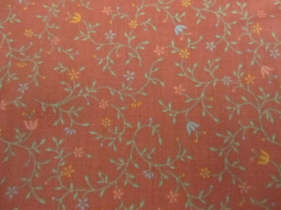 FABRIC Cotton Calico Small Floral on Pink 2yd 8" x 44 quilt craft - Image 1 of 4