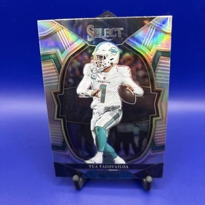 Tua Tagovailoa 2022 Panini Select Silver PrizmRefractor #94 Dolphins - Bild 1 von 2