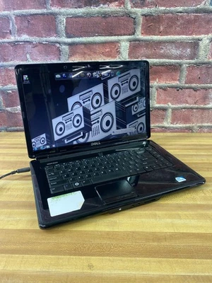 Dell Inspiron 1545 Laptop 15.6" Pentium D 3GB RAM 320GB HDD (Windows 7 64-Bit) - Image 1 of 4