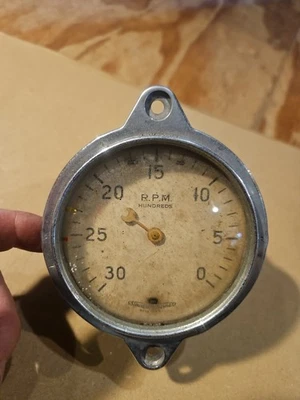 Vintage Stewart Warner Aircraft Tachometer 557EP Tach Reverse Rotation (For... - Bild 1 von 4