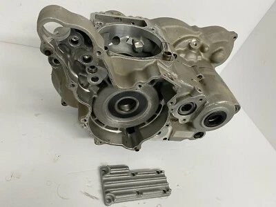 Gasgas FSE450 OEM 2004 2005 GAS GAS FSE 450 Crankcase 400110001 Case Bottom Foto 1 de 4