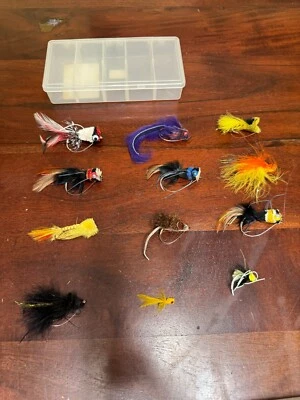 VINTAGE ORVIS 12 FLIES - FLY RODDING FOR BASS- FLY FISHING - Image 1 of 4
