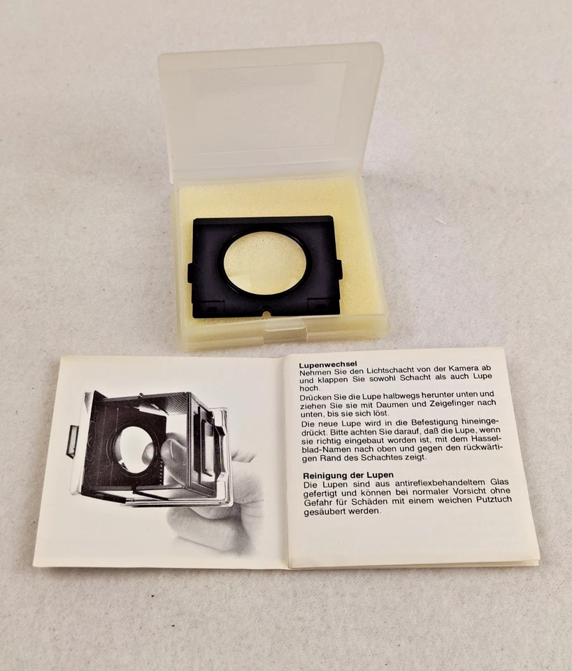 Hasselblad Diopter +1 Correction Focusing Hood Magnifier for Waist Level Finder - Image 1 of 4