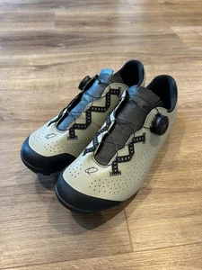QUOC Escape Off Road Shoes (EU42) - Picture 1 of 4