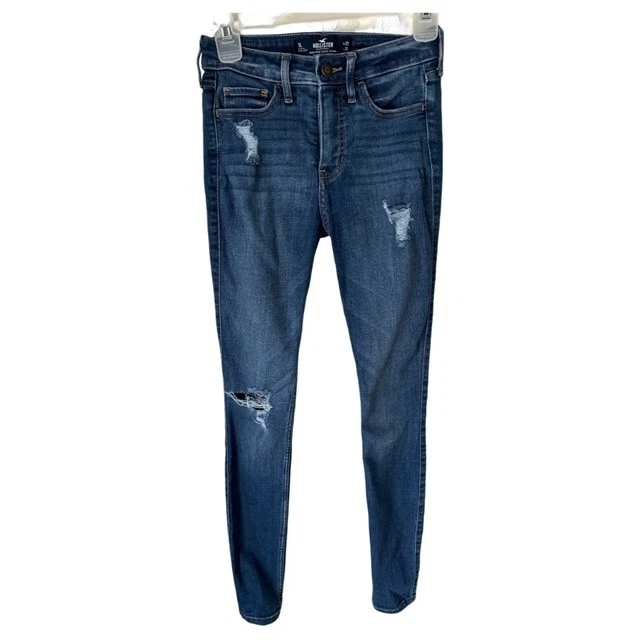 Hollister Jeans XS (25x30) High Rise Super Skinny Denim Jeans - Image 1 of 4