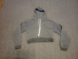 Women/Junior Gray Long Sleeve Short Waisted Hoodie Size Large - Picture 1 of 13