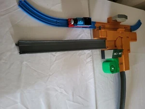 tomy thomas road and rail - Picture 1 of 4