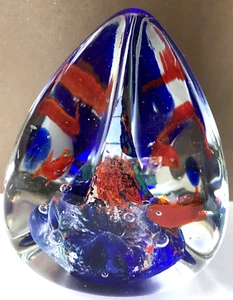 Hand Blown Glass Paperweight Ocean Fish Water Tear Drop Tropical Aquarium 4.5" - Picture 1 of 7