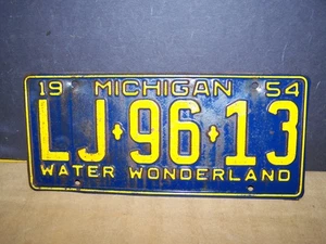 1954 Michigan License Plate LJ-96-13 Water Wonderland Blue And Yellow Original - Picture 1 of 2