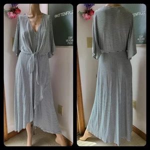 Lush Black & White Striped Casual Maxi Dress Size XS - Picture 1 of 7