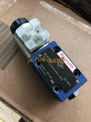 Válvula Rexroth 4WE6D62/EG24N9K4/B10 R900915069 1 PIEZA NUEVA Foto 1 de 4