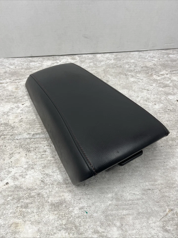 Крышка подлокотника центральная консоль Ford Edge 2011-2014 годов выпуска черная угольно-коричневая от оригинального производителя - Изображение 1 из 4