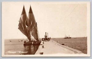 1910s RPPC Viareggio Italy Pier, Trabaccoli (Sailing Coasters) Unposted Postcard - Picture 1 of 4