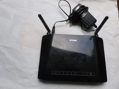D-Link adsl modem router dsl-2750b 4 lan E usb - Immagine 1 di 2