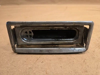 Cenicero consola central Jaguar XJS XJ6 S3 BEC19018 Foto 1 de 4