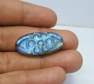 23.00 Ct Stunning Natural Labradorite Gemstone Carving Cabochon Supply 12x28x7mm - Picture 1 of 6